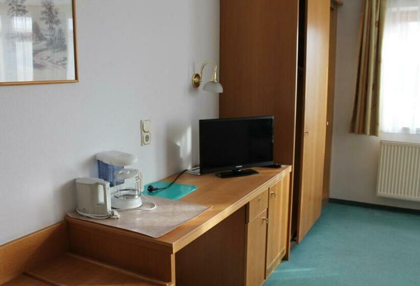Standard Yhden Hengen Huone, Garni Vogelsang