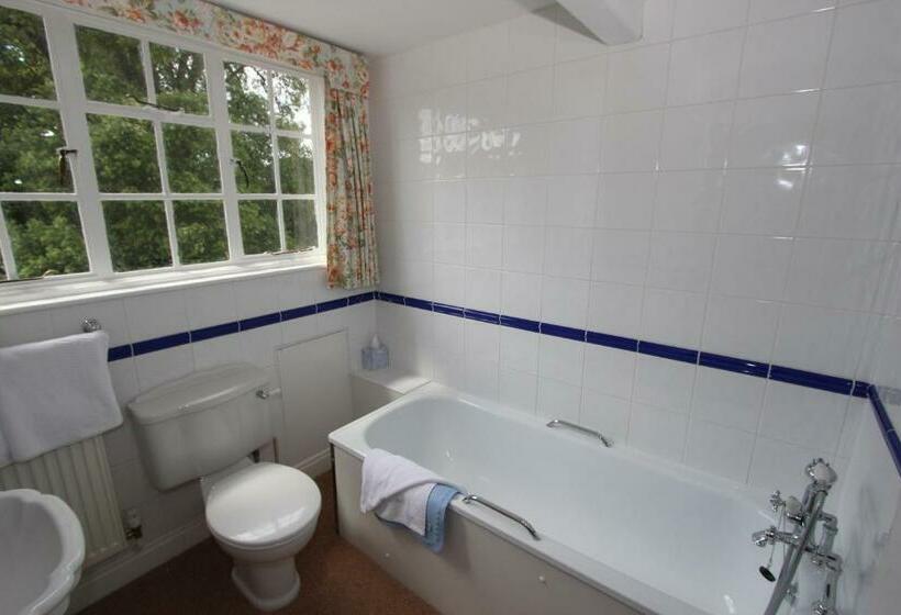 غرفة قياسية, Hunters Moon