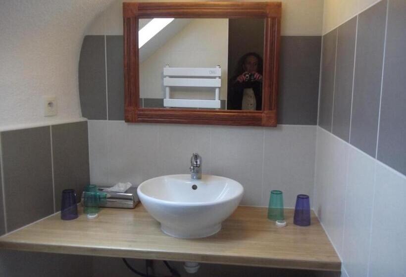 Triple Room Sea View, Les Rochers