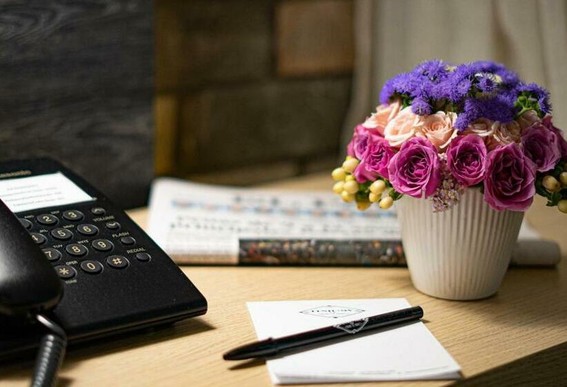 Номер Deluxe, Punto Mx