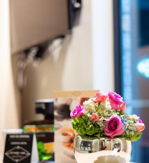 Номер Deluxe, Punto Mx