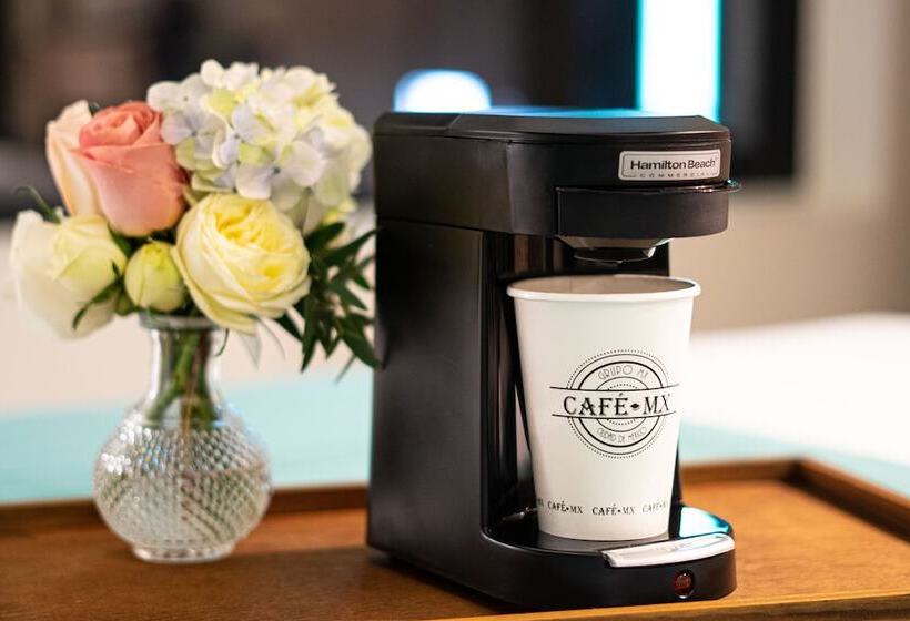 Люкс Премиум, Punto Mx