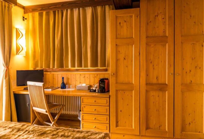 Номер Стандарт с Балконом, Shatush