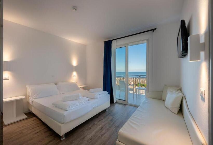 Triple Room Sea View, Stellamare