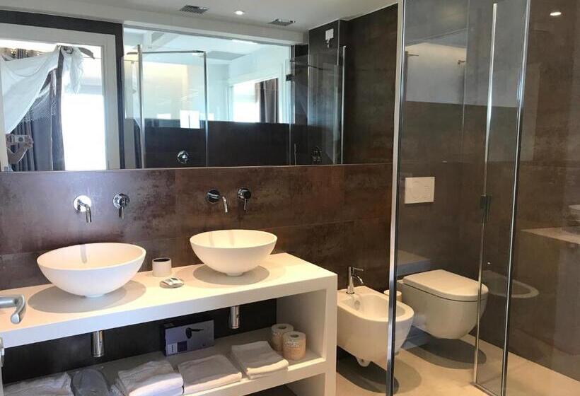 キングサイズベッドのスイートルーム, Stellamare