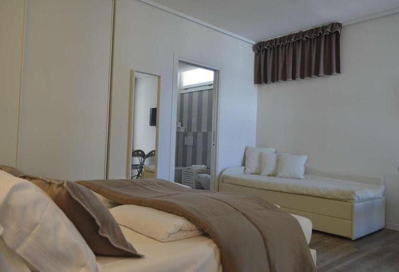 ジュニアスイート, Stellamare