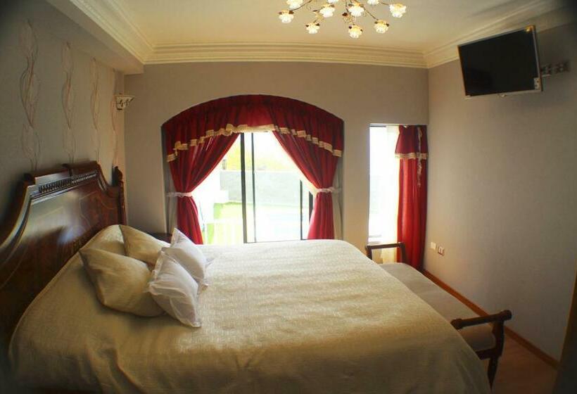 غرفة قياسية مطلّة علي البحر, Vista Velero