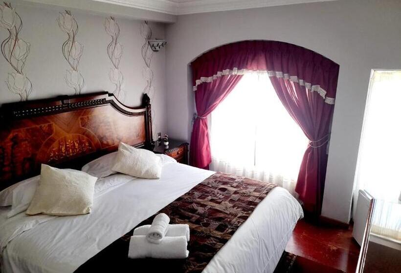 غرفة قياسية مطلّة علي البحر, Vista Velero