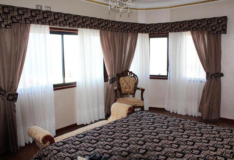 جناح مطلّ علي البحر, Vista Velero