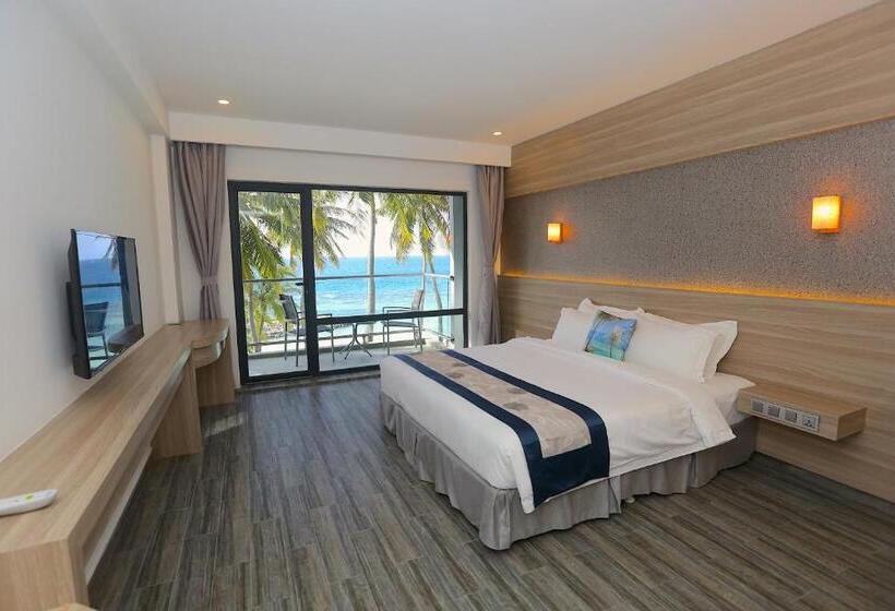 اتاق لوکس با بالکن و چشم‌انداز دریا, Kaani Grand Seaview