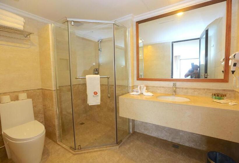 اتاق لوکس خانوادگی, Kaani Grand Seaview