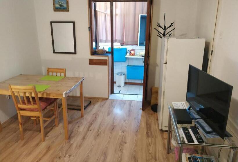 Deluxe Szoba, B&b Guest House Be Happy Parking,breakfast Center