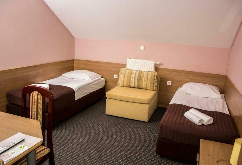 חדר סטנדרט, Admiral Vinkovci