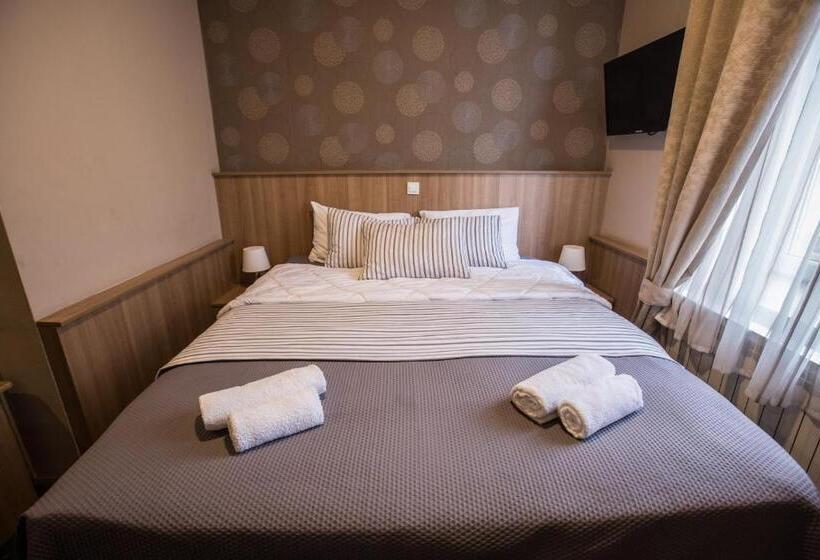 חדר סטנדרט, Admiral Vinkovci