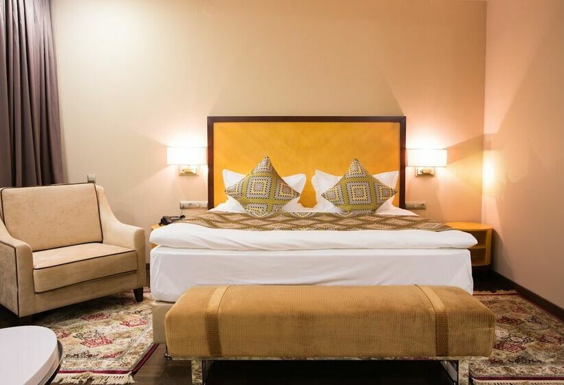 سوییت جونیور, Best Western Plus Astana