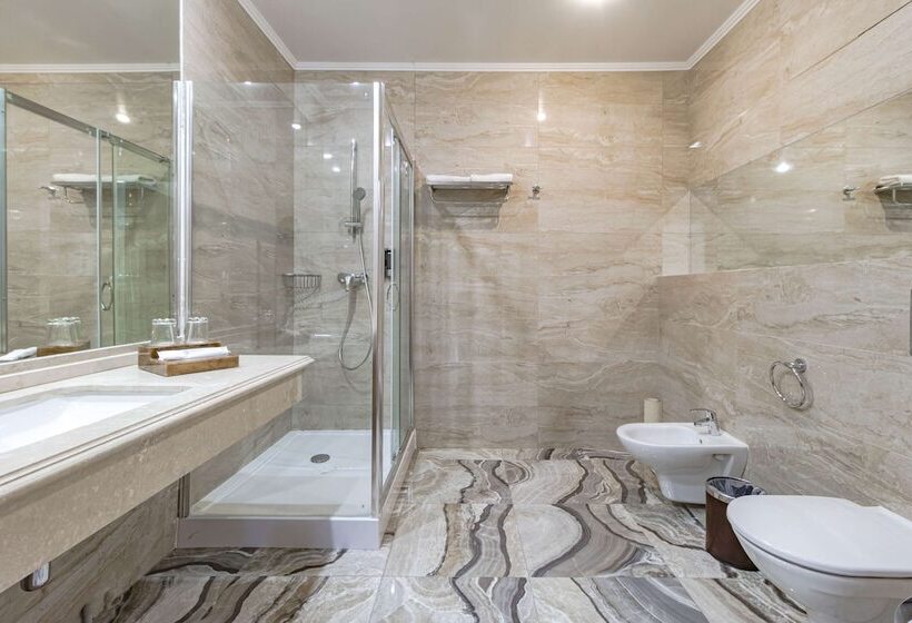 سوییت جونیور, Best Western Plus Astana