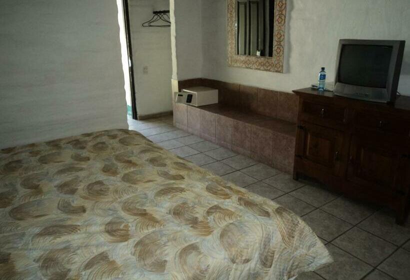 스탠다드 룸 킹사이즈 침대, El Rancho