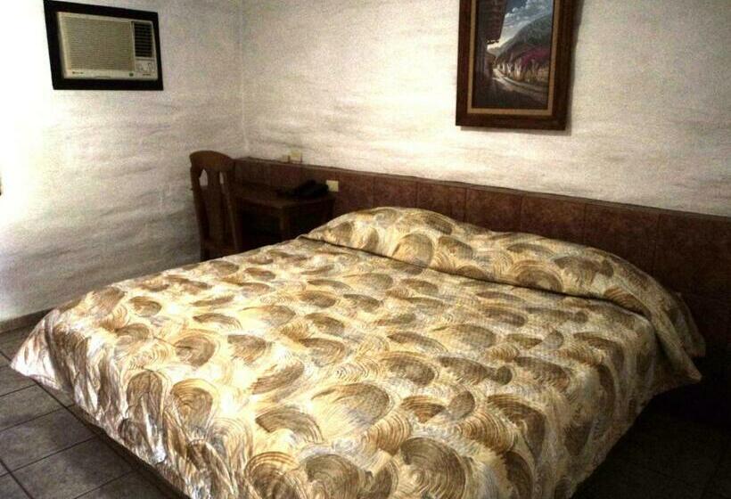 스탠다드 룸 킹사이즈 침대, El Rancho