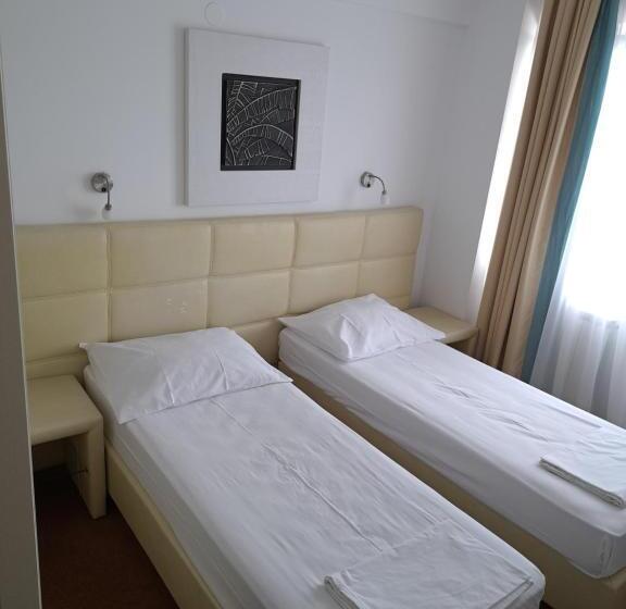 غرفة إقتصادية, Garić