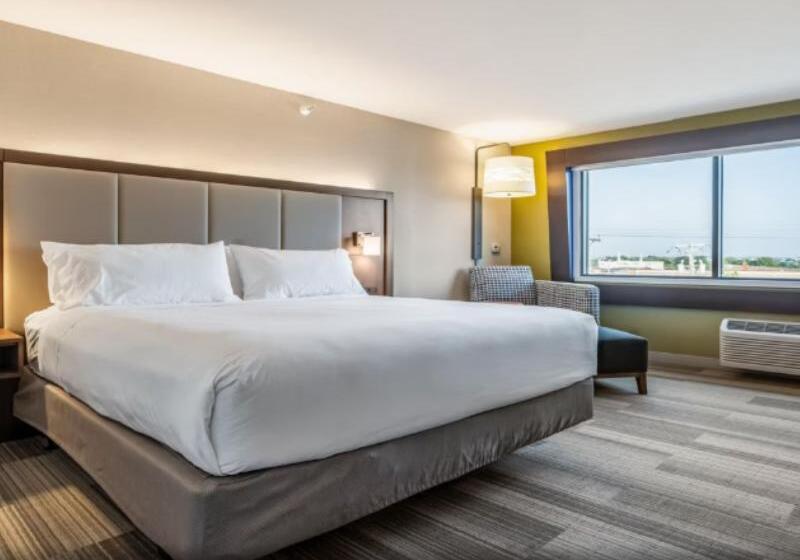 Номер Стандарт Адаптированный для Инвалидов, Holiday Inn Express & Suites Platteville, An Ihg