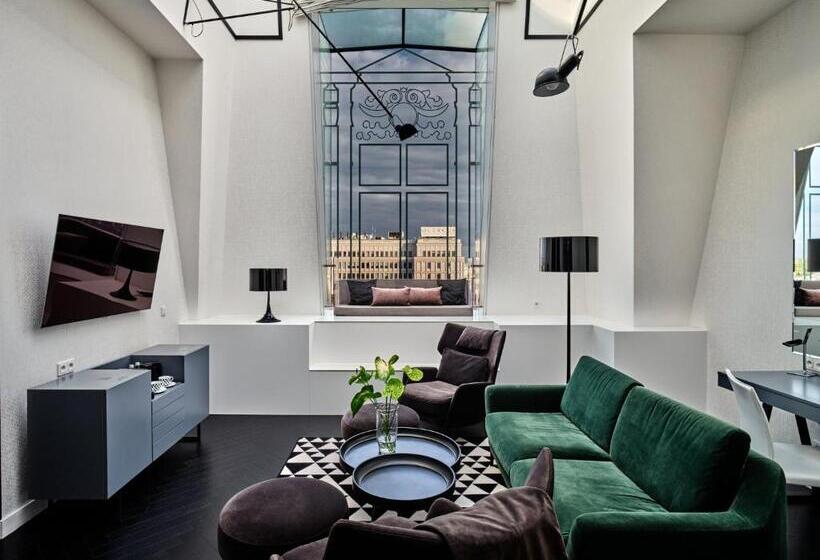 סוויטה עם נוף לעיר, Indigo Warsaw Nowy świat, An Ihg