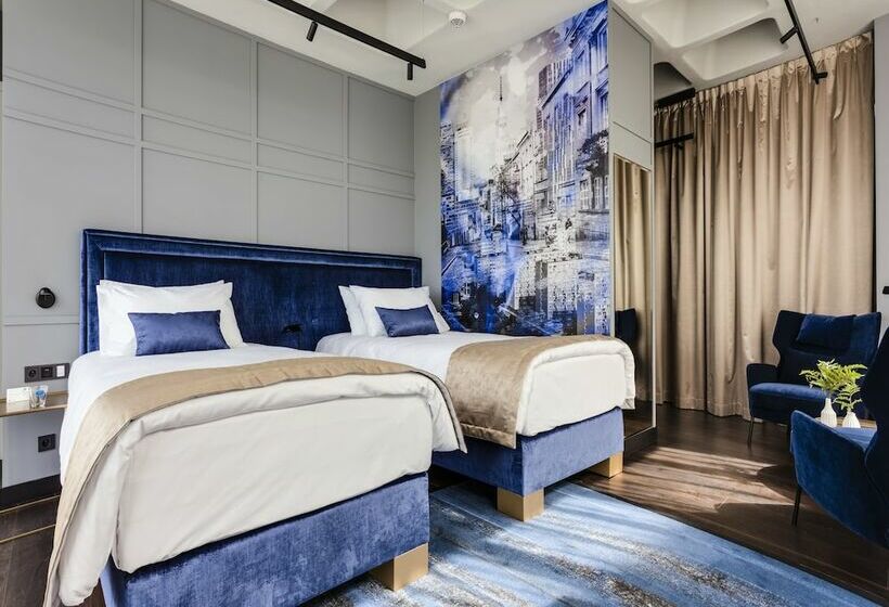 Номер Стандарт, Indigo Warsaw Nowy świat, An Ihg