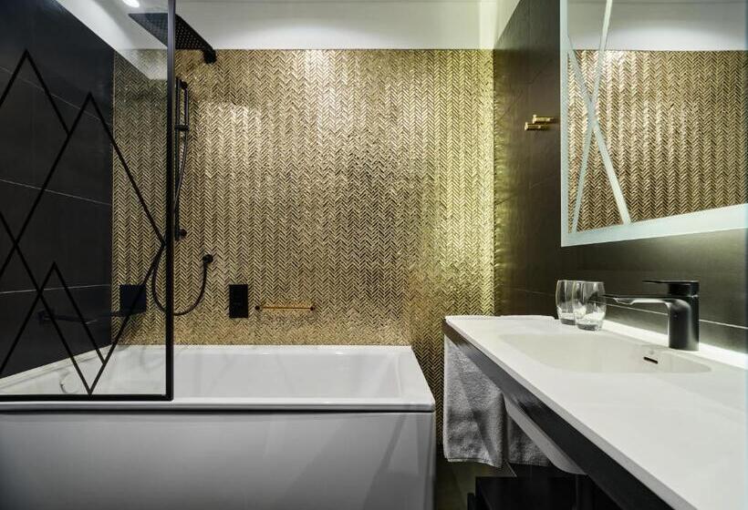 חדר סטנדרט, Indigo Warsaw Nowy świat, An Ihg