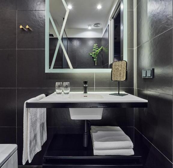 Номер Стандарт, Indigo Warsaw Nowy świat, An Ihg