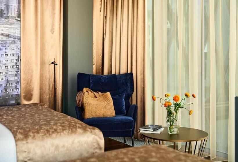 חדר פרמיום, Indigo Warsaw Nowy świat, An Ihg