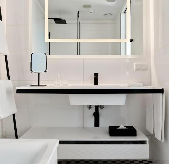 סוויטה עם נוף לעיר, Indigo Warsaw Nowy świat, An Ihg