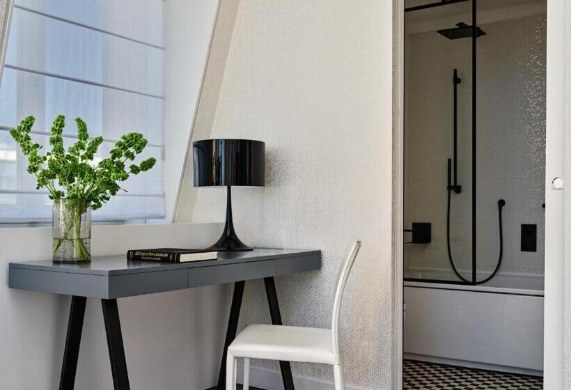 סוויטה עם נוף לעיר, Indigo Warsaw Nowy świat, An Ihg