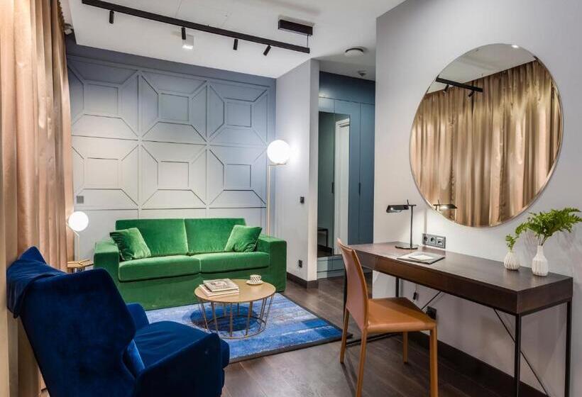 סוויטה, Indigo Warsaw Nowy świat, An Ihg