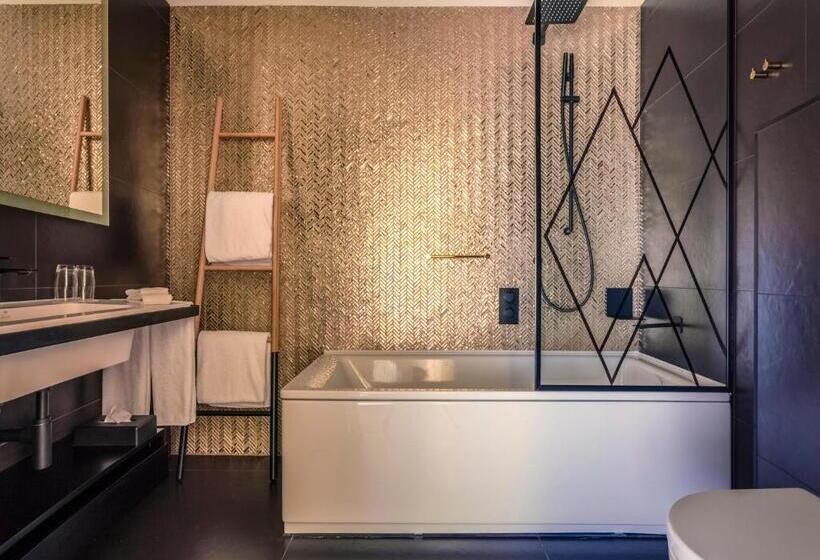 סוויטה, Indigo Warsaw Nowy świat, An Ihg