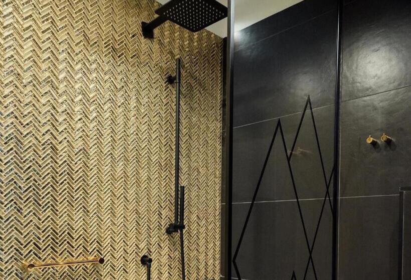 סוויטה, Indigo Warsaw Nowy świat, An Ihg