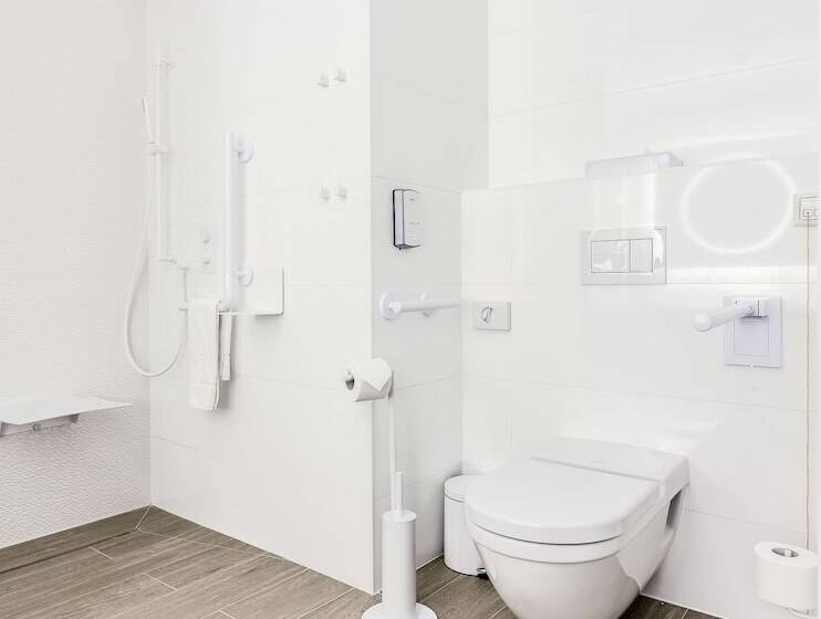 חדר סטנדרט מותאם לאדם עם מוגבלויות, Indigo Warsaw Nowy świat, An Ihg