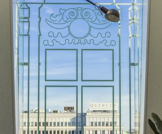 סוויטה עם נוף לעיר, Indigo Warsaw Nowy świat, An Ihg