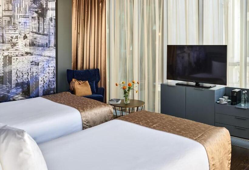 חדר סטנדרט, Indigo Warsaw Nowy świat, An Ihg