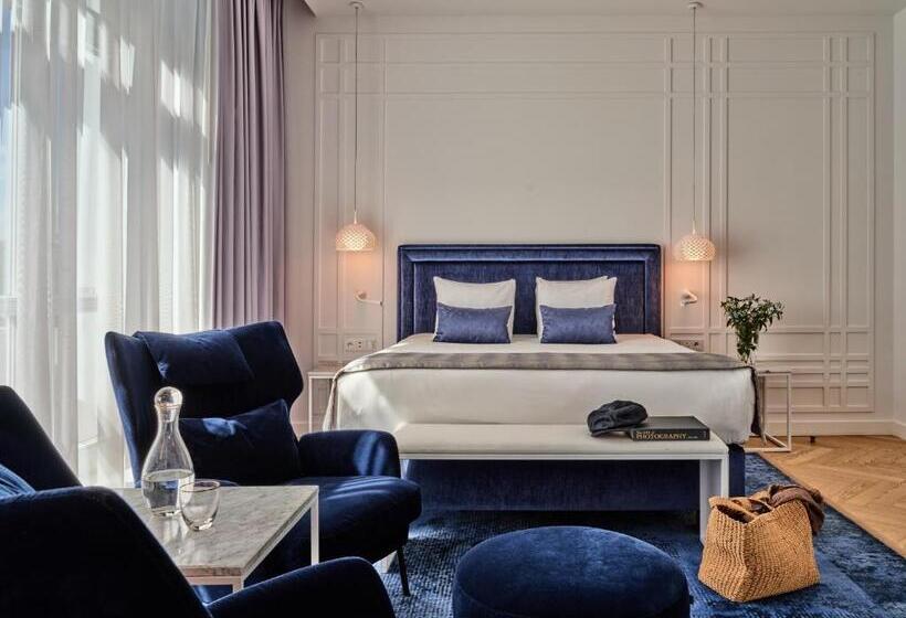 חדר פרמיום, Indigo Warsaw Nowy świat, An Ihg