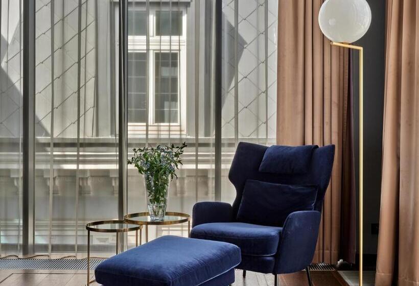 סוויטה, Indigo Warsaw Nowy świat, An Ihg