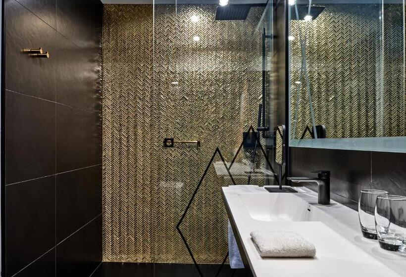 סוויטה, Indigo Warsaw Nowy świat, An Ihg