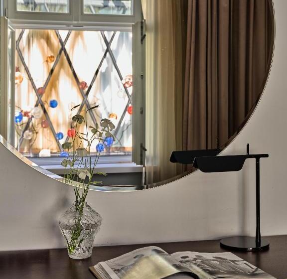 סוויטה, Indigo Warsaw Nowy świat, An Ihg