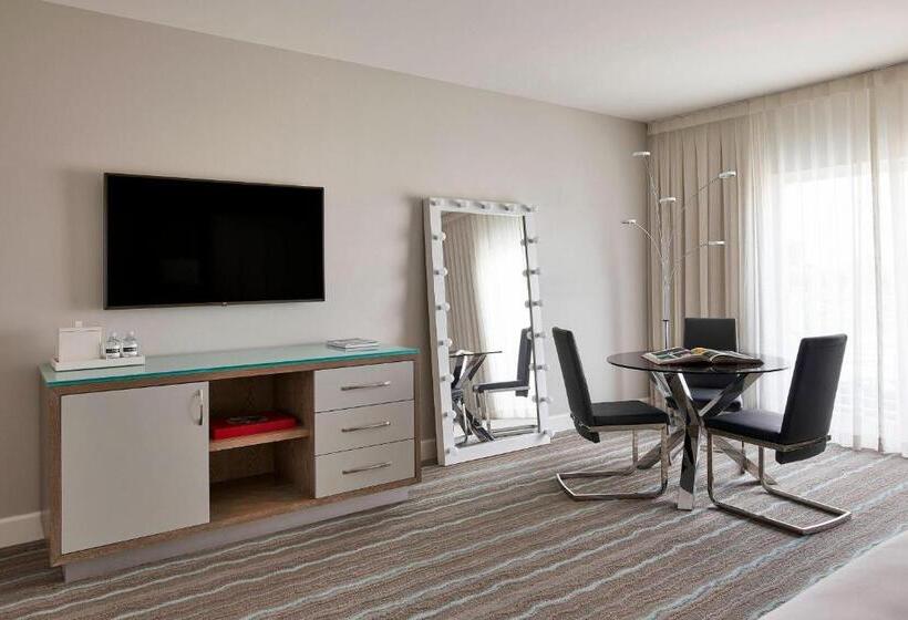 クイーンサイズベッドのスタンダードルーム, Paseo, Autograph Collection