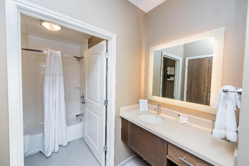 ２ベッドスイートルーム, Staybridge Suites Houston   Humble Beltway 8 E, An Ihg