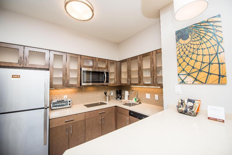 带2个卧室的套房, Staybridge Suites Houston Humble Beltway 8 E, An Ihg