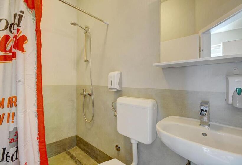 Номер Стандарт, Rock Rooms Pula