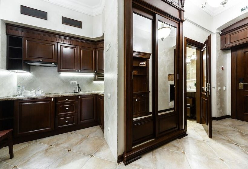 جناح عائلي, Apart Hotel Horowitz