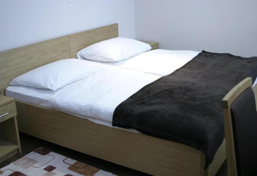 חדר סטנדרט, Rooms Virovitica