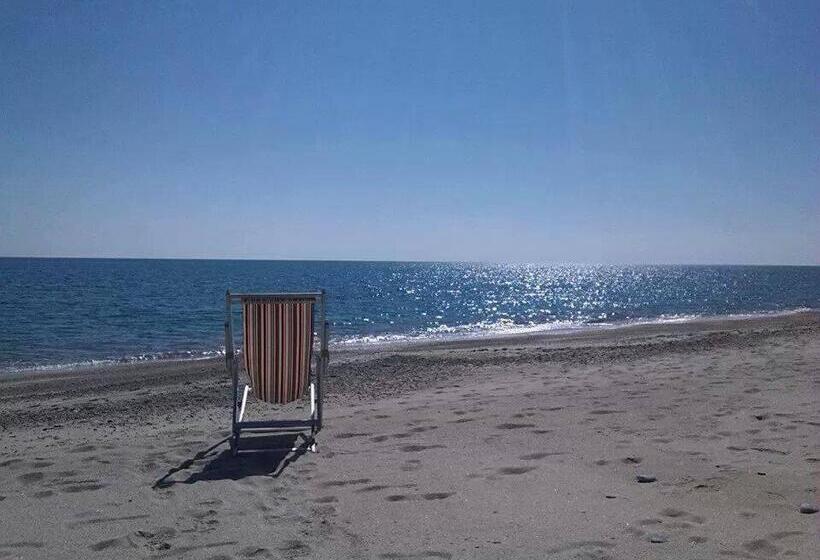 آپارتمان 1 خوابه, Aquamarine Residence