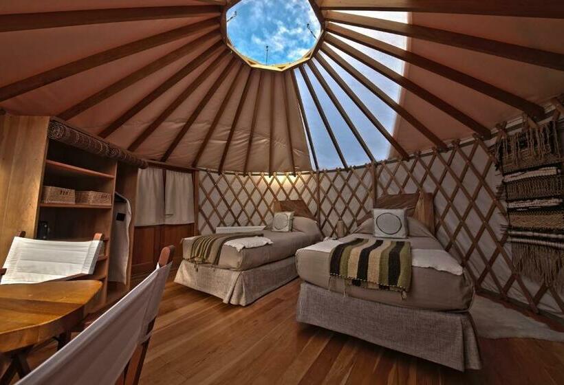 اتاق لوکس, Patagonia Camp
