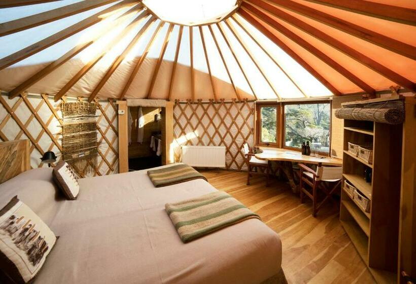 اتاق لوکس, Patagonia Camp